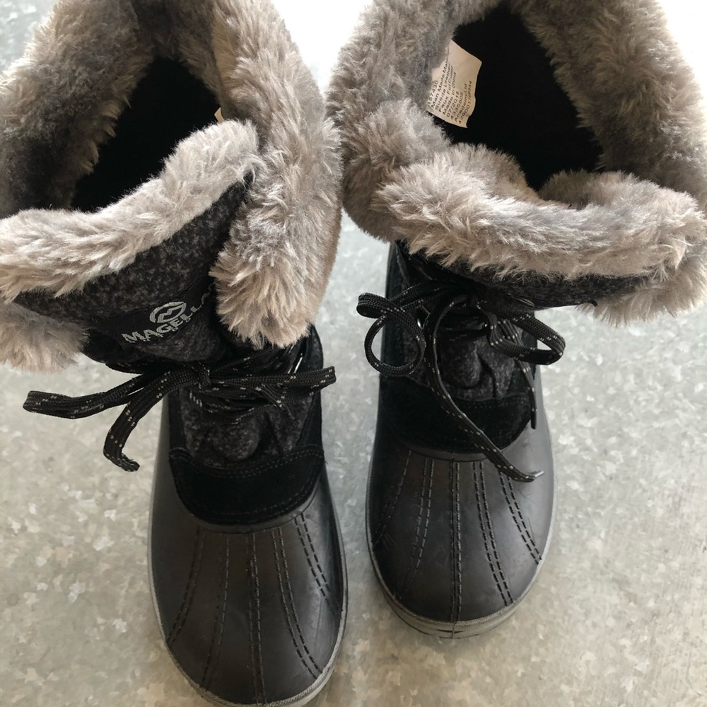 Magellan Winter Boots Mid-Calf SZ 7 Black/Gray - Picture 2 of 8